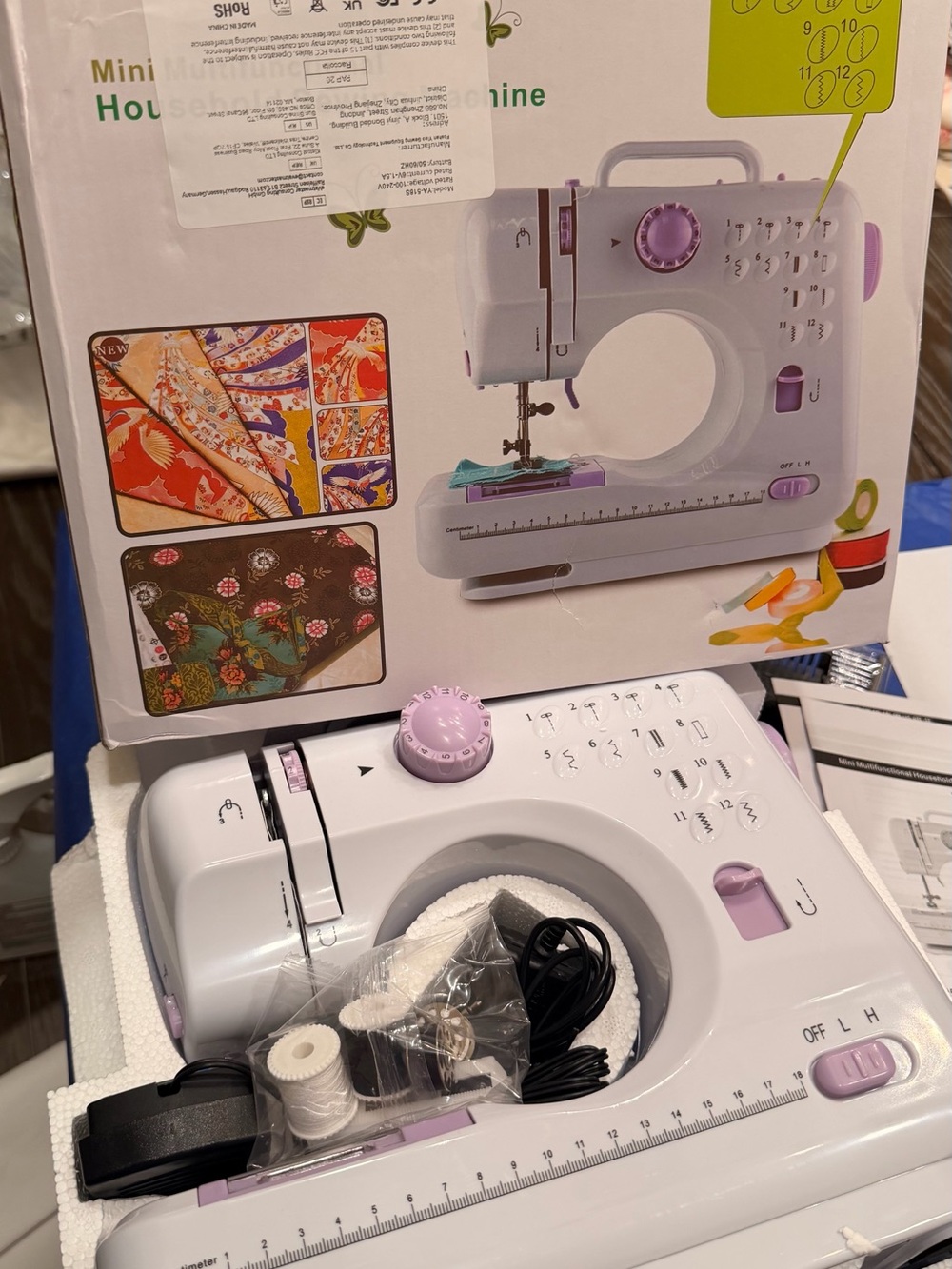 Mini Portable Sewing Machine 12 Stitches YA-518S – Brand New Never Used
